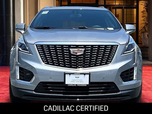 Certified 2024 Cadillac XT5 Luxury w/ LPO, Floor Liner Package AWD/4WD image 3