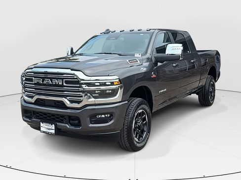 New 2025 RAM 2500 Laramie image 7