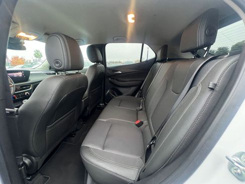 Used 2025 Buick Encore GX Preferred image 25