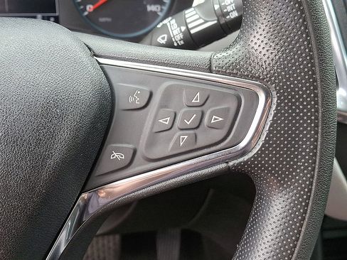 Certified 2020 Chevrolet Equinox LS w/ LS Convenience Package FWD image 18