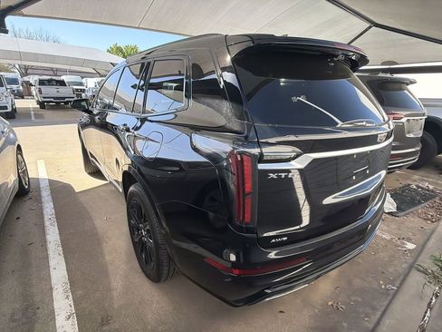 Used 2020 Cadillac XT6 Sport image 4