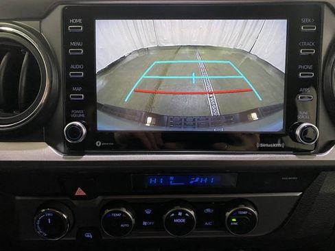 Used 2022 Toyota Tacoma SR5 w/ Trail Edition image 19