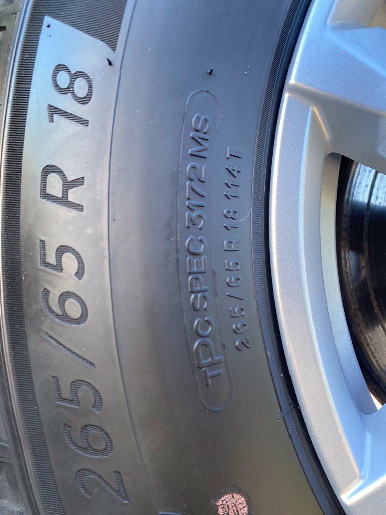 Used 2024 Chevrolet Silverado 1500 LT AWD/4WD image 32
