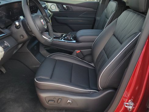 New 2026 Buick Enclave Avenir w/ Super Cruise Package FWD image 6