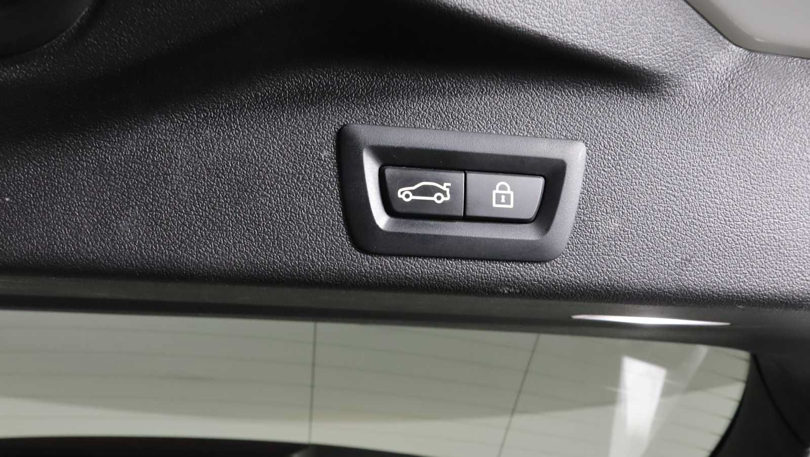 Used 2020 BMW X5 xDrive40i w/ Premium Package AWD/4WD image 34