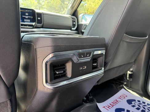 Used 2024 Chevrolet Silverado 1500 LTZ AWD/4WD image 18