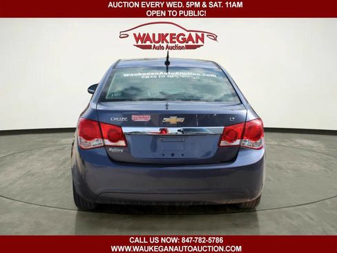 Used 2013 Chevrolet Cruze LT FWD image 4