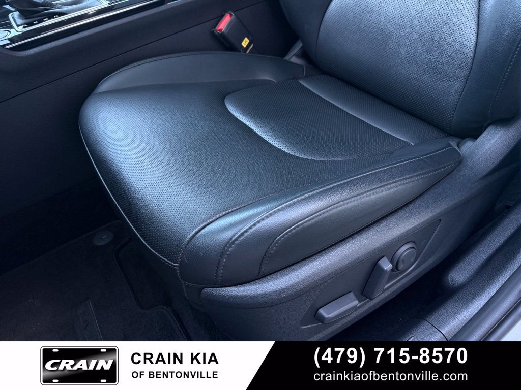 Certified 2025 Kia Sportage SX FWD image 24