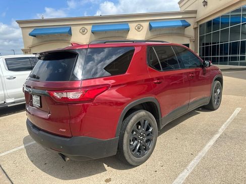 Used 2019 Chevrolet Traverse RS FWD image 7