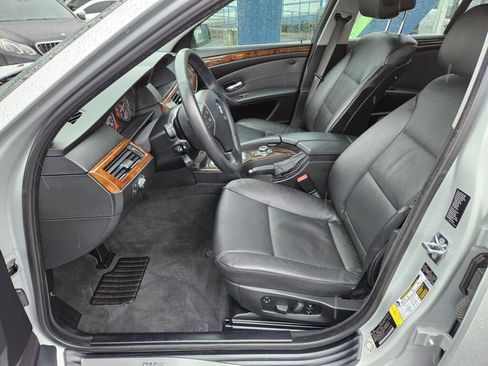 Used 2010 BMW 528i xDrive Sedan w/ Premium Pkg image 10