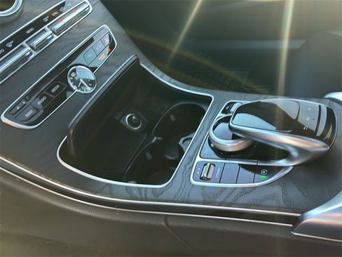 Used 2017 Mercedes-Benz C 300 Sedan image 30