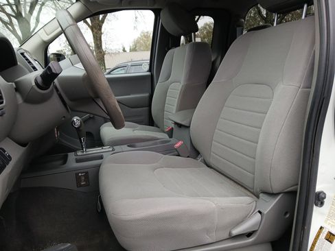 Used 2019 Nissan Frontier S image 15