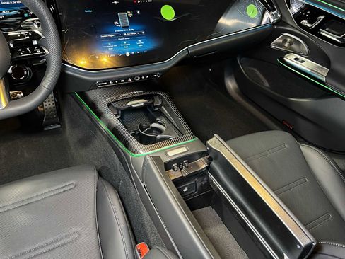 New 2026 Mercedes-Benz E 53 AMG e 4MATIC Sedan image 31