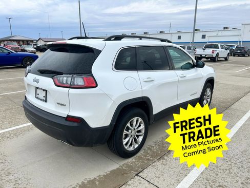 Used 2022 Jeep Cherokee Latitude Lux image 3