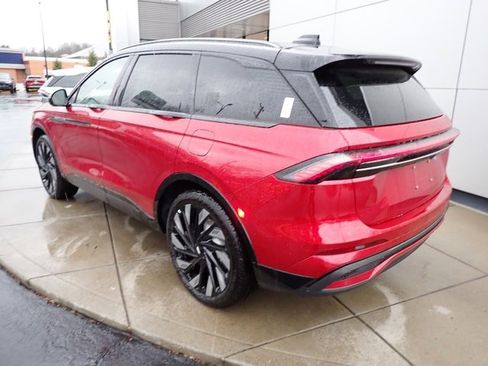 New 2026 Lincoln Nautilus Reserve image 10