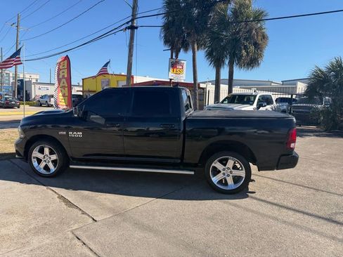 Used 2017 RAM 1500 Sport image 11