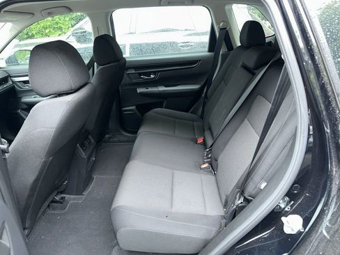 Used 2023 Honda CR-V LX image 4