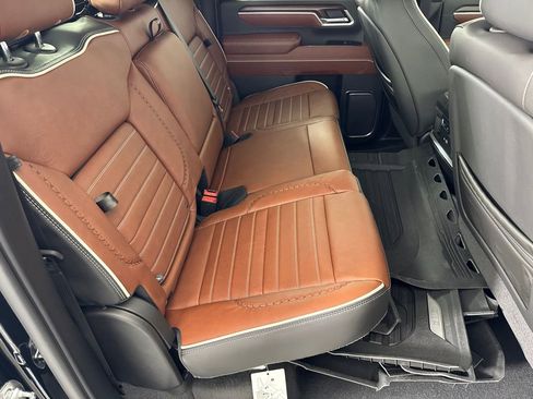 New 2026 GMC Sierra 2500 Denali Ultimate image 15