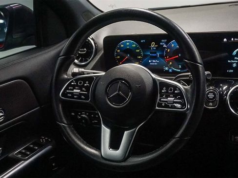 Used 2023 Mercedes-Benz GLA 250 image 14