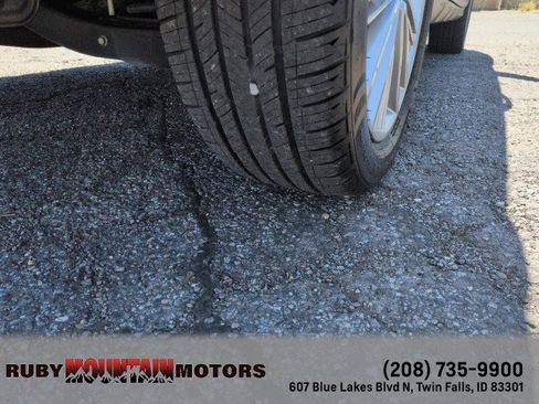 Used 2021 Hyundai Kona SEL Plus w/ Cargo Package AWD/4WD image 9