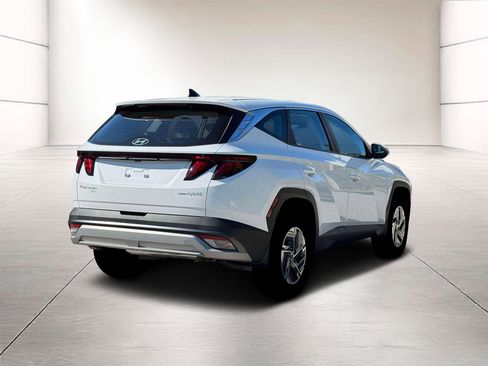 New 2026 Hyundai Tucson Blue SE image 7