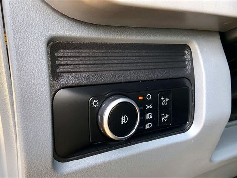 Used 2024 Ford F250 XLT image 30