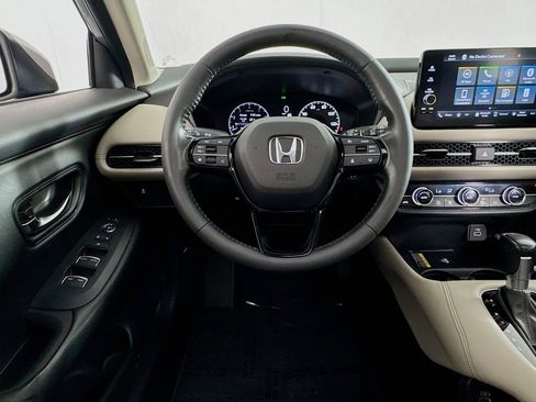 Used 2023 Honda HR-V EX-L image 5