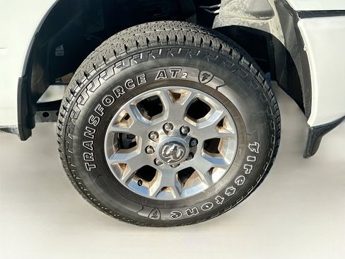 Used 2024 RAM 2500 Laramie image 11