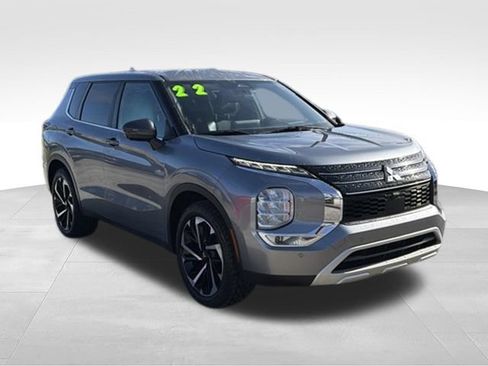 Used 2022 Mitsubishi Outlander SE FWD image 7