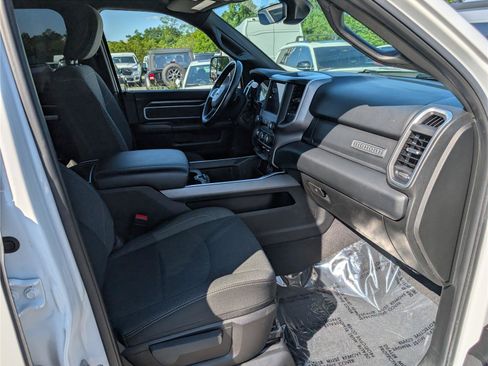 Used 2019 RAM 3500 Big Horn RWD image 10