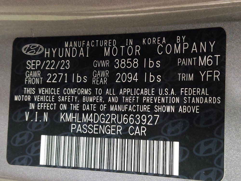 Used 2024 Hyundai Elantra SEL FWD image 33