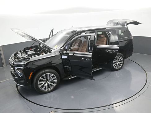 Used 2025 Chevrolet Tahoe High Country image 83