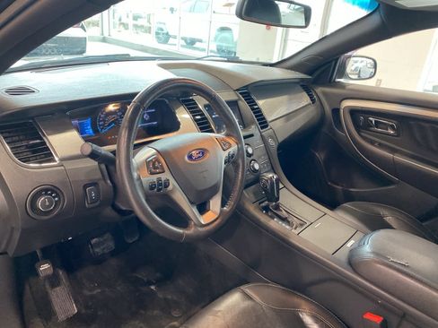 Used 2016 Ford Taurus SEL w/ Equipment Group 201A image 10