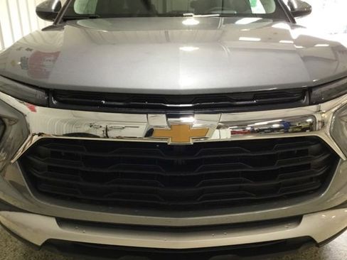 New 2026 Chevrolet TrailBlazer LT w/ LT Cold Weather Package AWD/4WD image 19