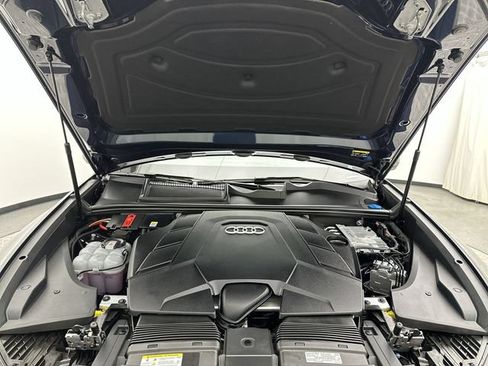 Used 2025 Audi Q8 Premium Plus AWD/4WD image 26