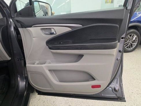 Used 2019 Honda Pilot EX-L image 32