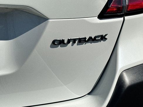 Used 2023 Subaru Outback Onyx Edition AWD/4WD image 33