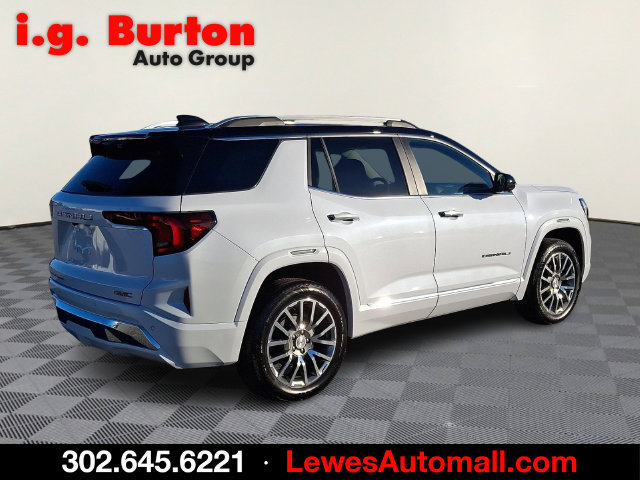 New 2027 GMC Terrain Denali w/ LPO, Floor Liner Package AWD/4WD image 4