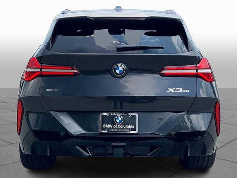 Used 2025 BMW X3 xDrive30i w/ Premium Package image 4