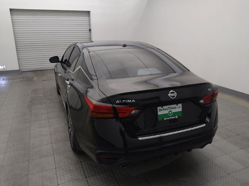 Used 2020 Nissan Altima 2.5 SL FWD image 6