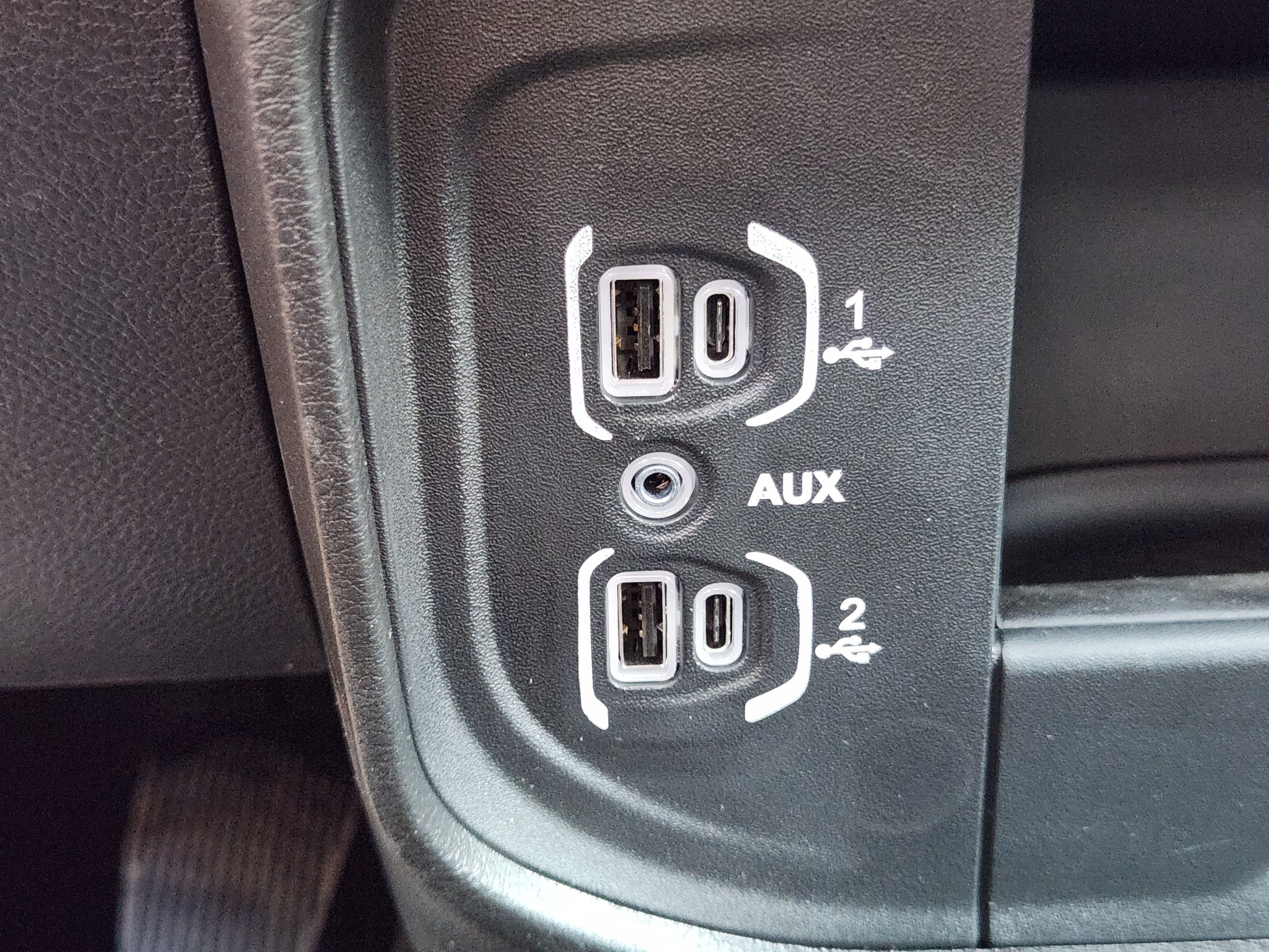 New 2026 RAM 2500 Tradesman AWD/4WD image 18