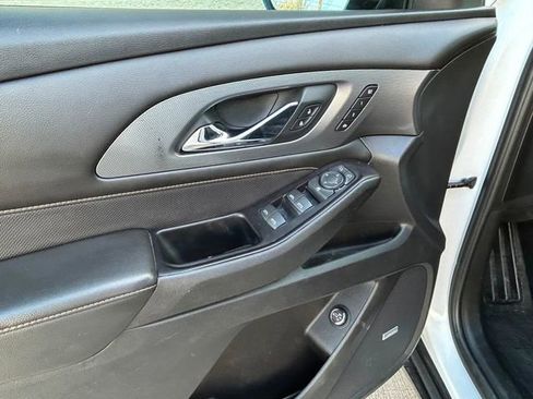 Used 2019 Chevrolet Traverse Premier w/ Redline Edition image 14