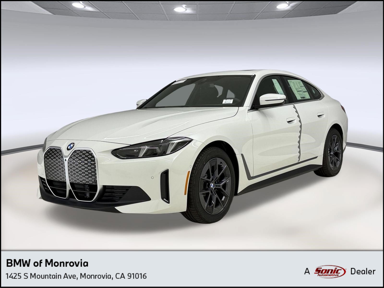 New 2026 BMW i4 eDrive40 w/ Parking Assistance Package RWD image 1