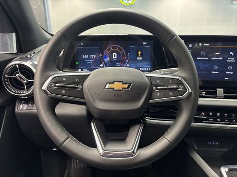 New 2026 Chevrolet Equinox LT FWD image 34