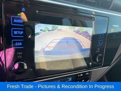 Used 2017 Toyota Corolla L FWD image 17