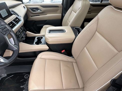 Used 2024 Chevrolet Tahoe Premier image 18