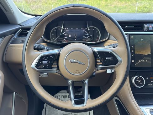 Certified 2023 Jaguar F-PACE S AWD/4WD image 18