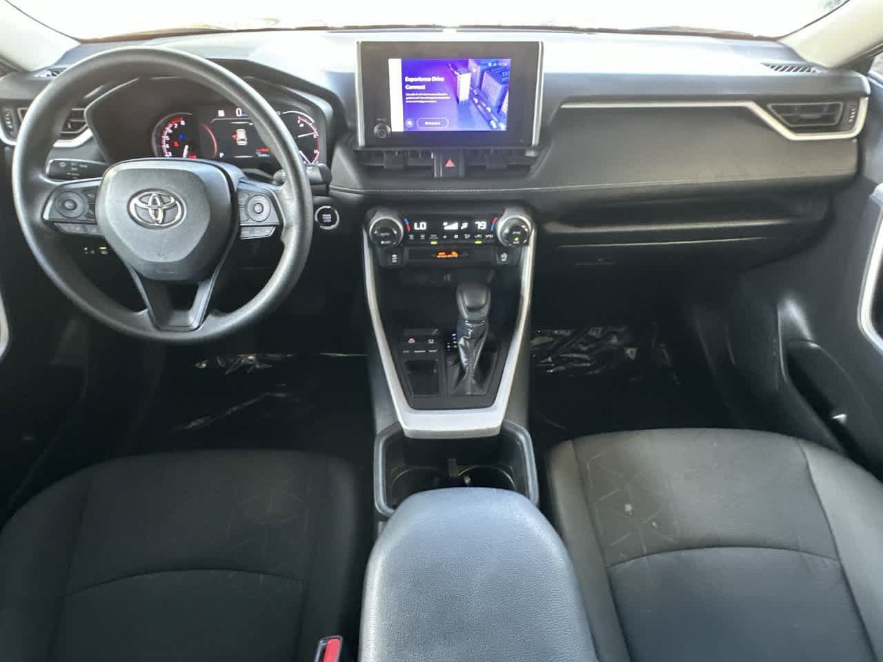 Used 2024 Toyota RAV4 XLE FWD image 24