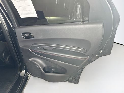 Used 2025 Dodge Durango GT AWD/4WD image 32