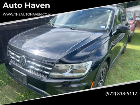 Used 2021 Volkswagen Tiguan SE w/ Panoramic Sunroof Package FWD image 1